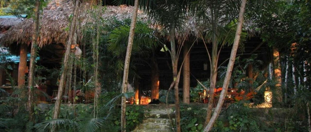 Ecolodge El Sombrero Laguna Yaxha 외부 사진