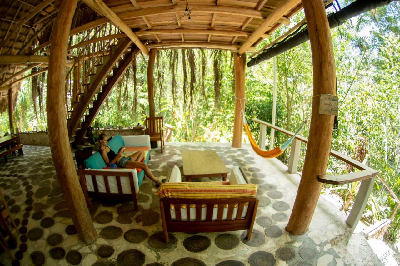 Ecolodge El Sombrero Laguna Yaxha 외부 사진