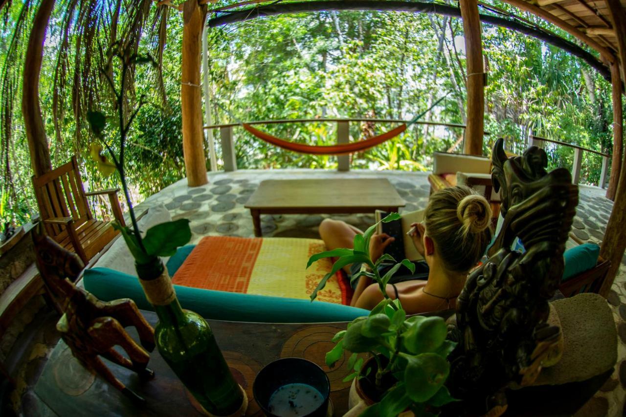 Ecolodge El Sombrero Laguna Yaxha 외부 사진